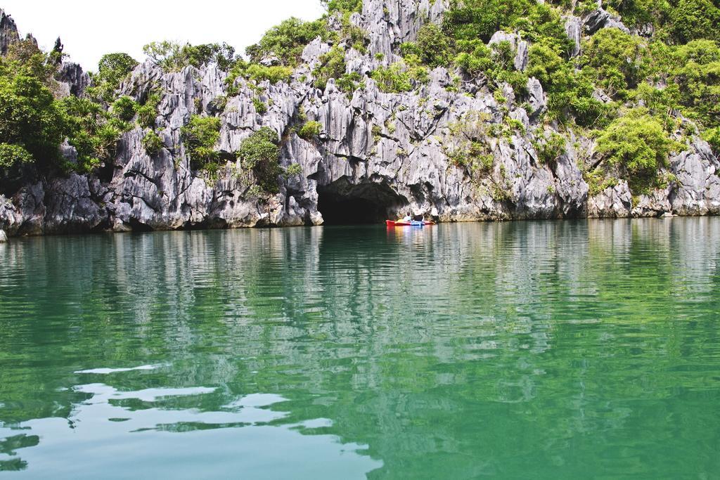 Hotel Margaret Cruises Hạ Long Exterior foto