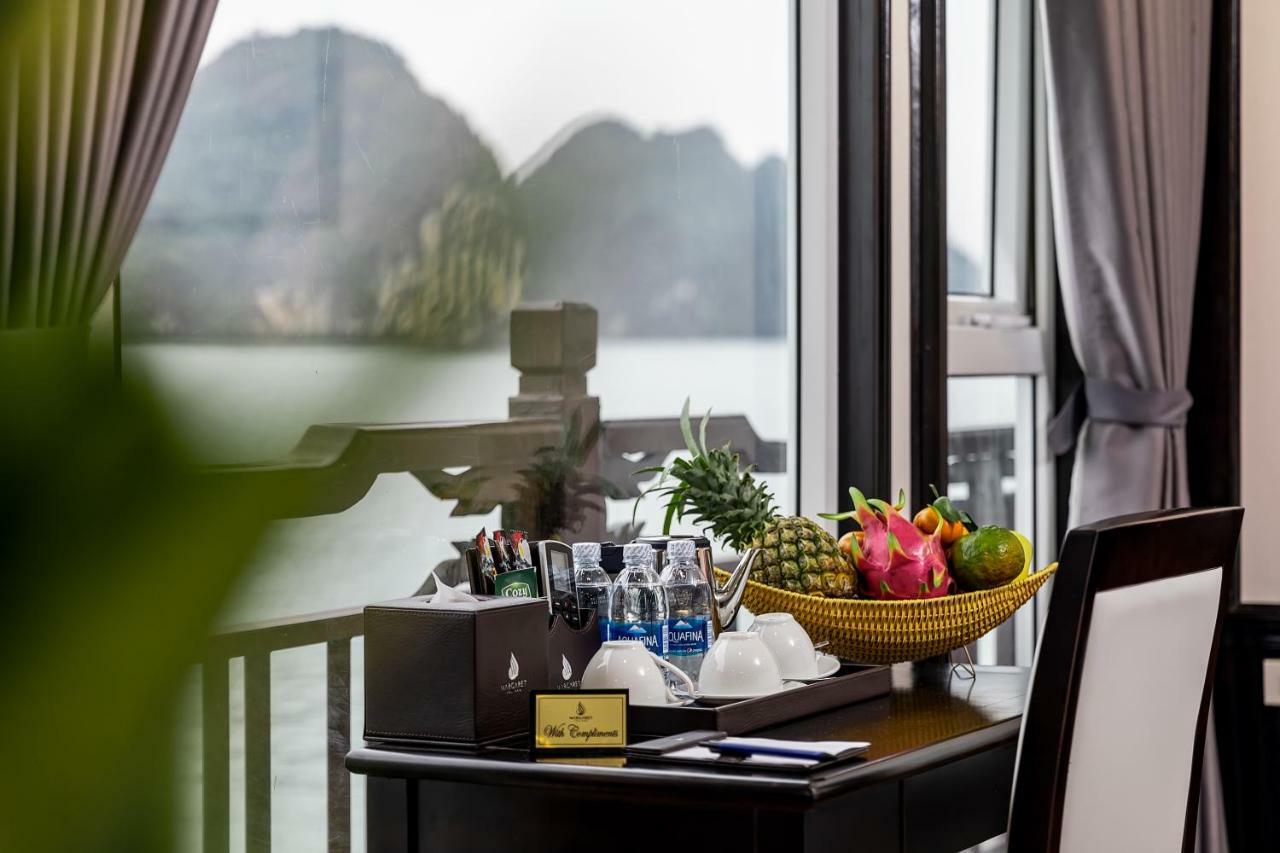 Hotel Margaret Cruises Hạ Long Exterior foto